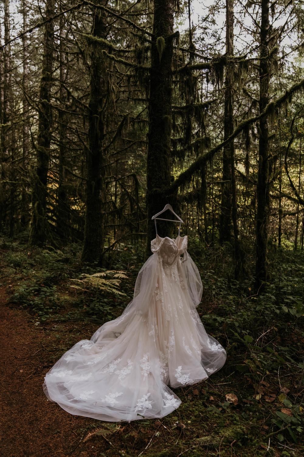 forest wedding dress A-line Elegant Forest Wedding Dresses Best Bridal Gowns WD695 Custom Size / As Picture