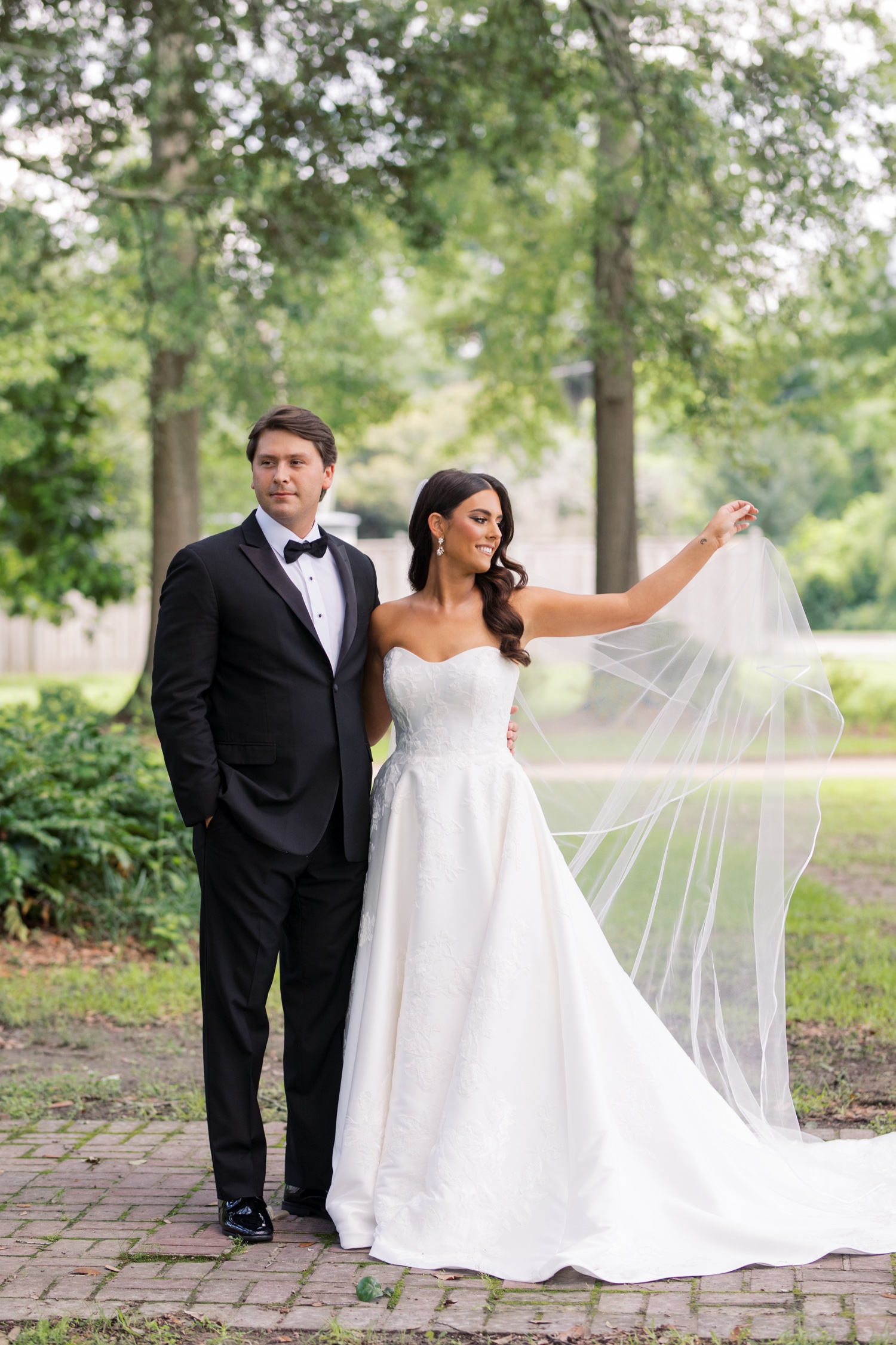 Colorful Summer Wedding in Hattiesburg, MS | Lucy + Luke - Taylor Square  Photography