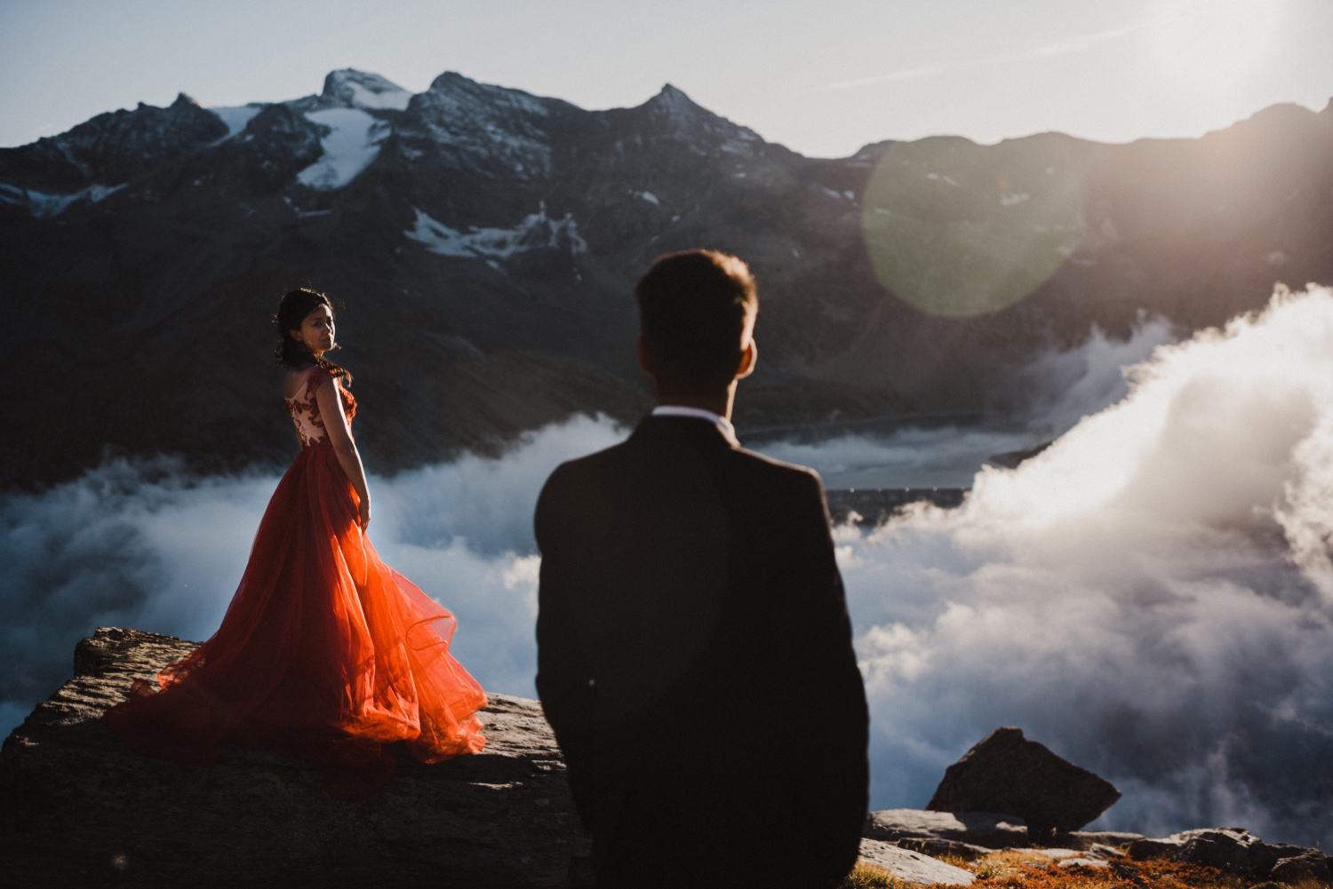 Elopement in Italy above the Clouds, Nivolet Pass