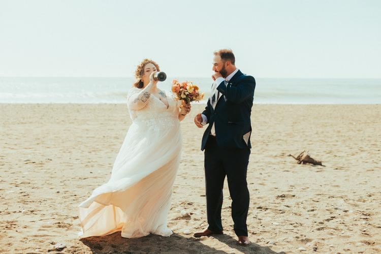 Gold Beach Pistol River Oregon Elopement  Amy Booker Photography