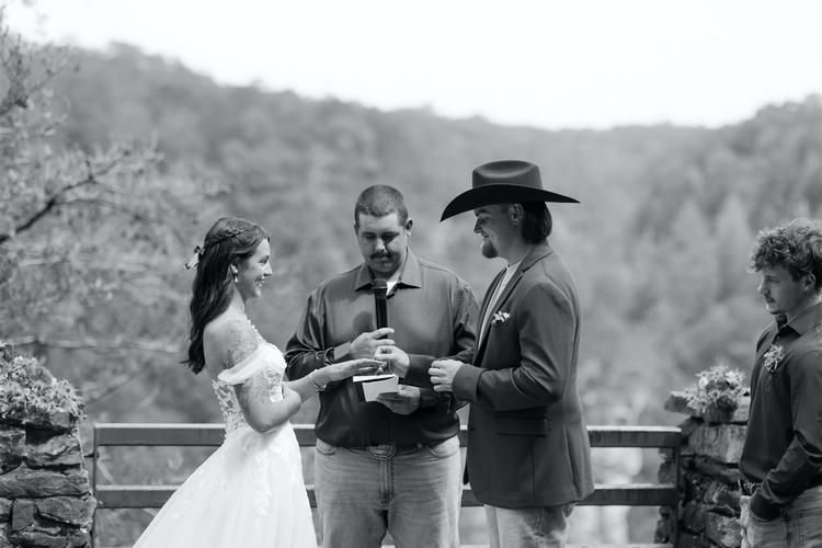 Fall Creek Falls Waterfall Wedding - https://nicoleleniakiser.com