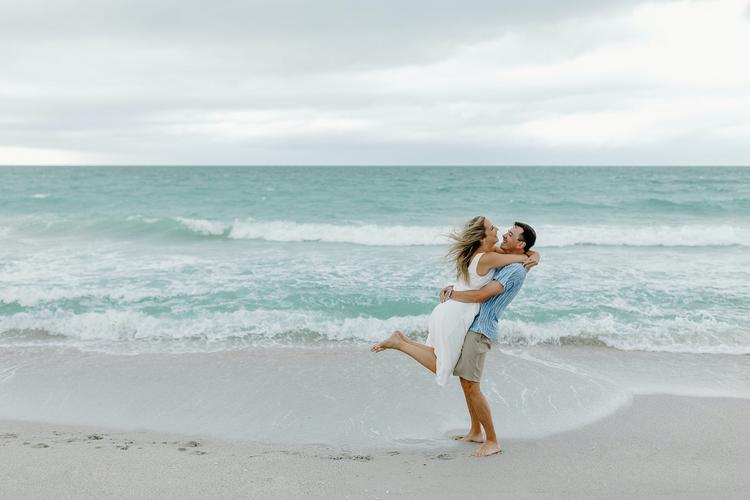 Taylor + Robert | Punta Gorda Engagement Session  Taylor Shea Photo