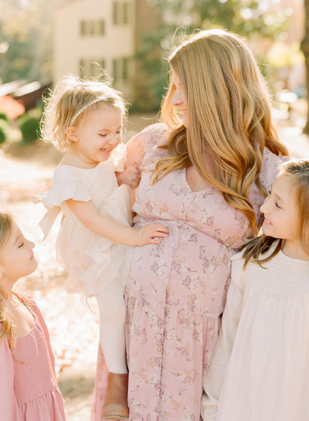 3 Reasons You Should Take Maternity Photos • A.J. Dunlap