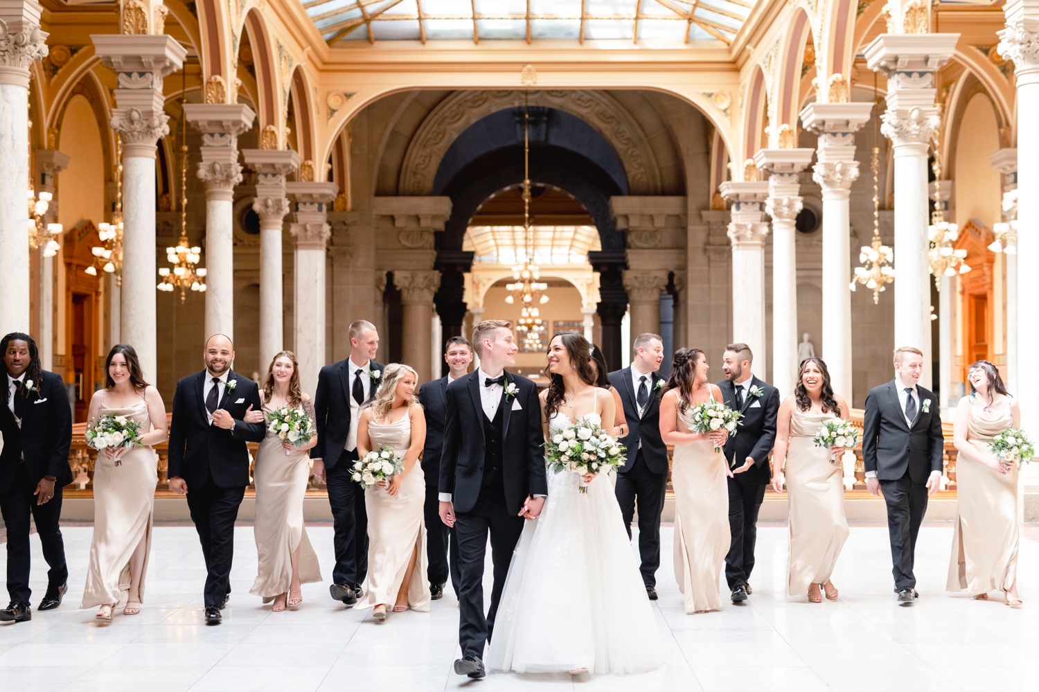 Devon & Evan's Downtown Indianapolis Wedding - mariamckenziephotography.com