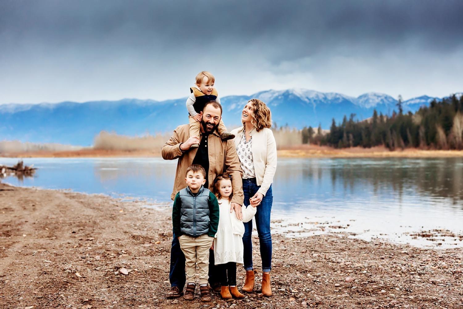 Kalispell family portrait photography by Kalispell family and maternity photographer Valerie Clement Photography