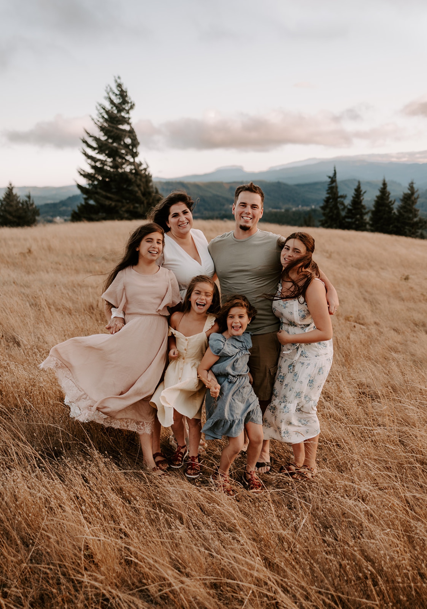 family photos green dress Fall Family Photo Outfit Ideas + Our Fall Photos