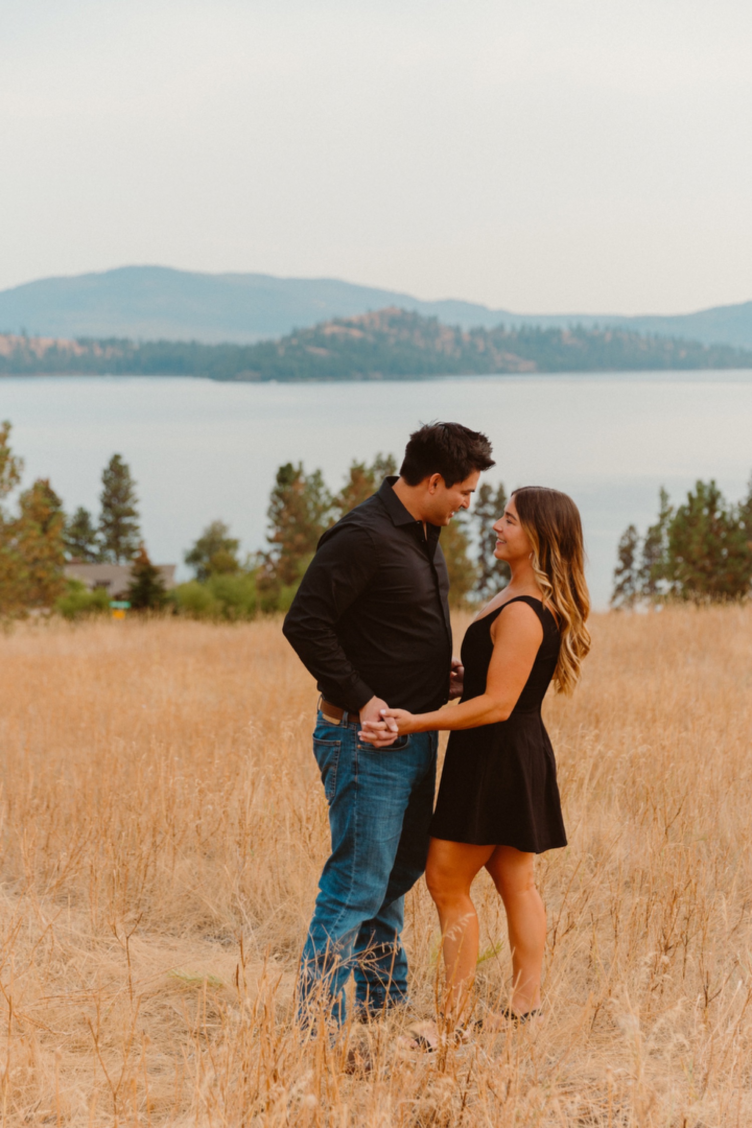 Flathead Lake Engagment Photos | Howie Photography