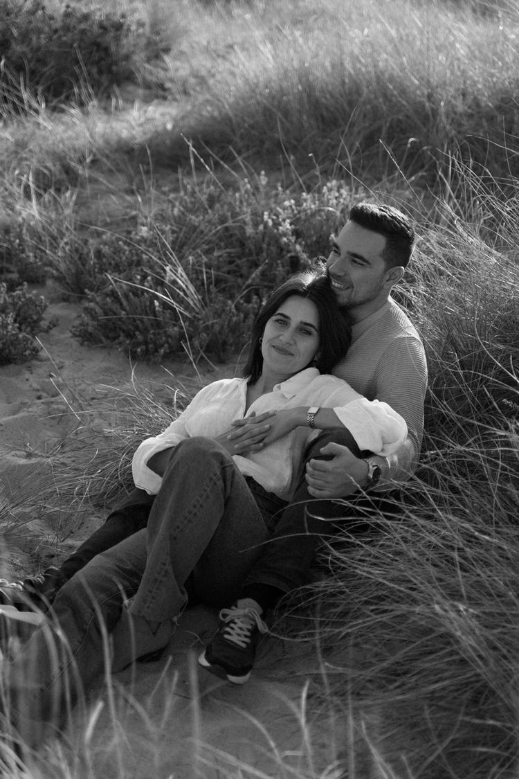 Couple enjoying hillside view, Chas de Egua, Portugal - Stock