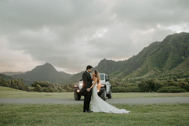 Intimate Hawaii Wedding at Kualoa Ranch — Sarah Doucet Photography