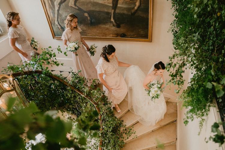 A Chateau De Courtomer Wedding in France - Andrew Keher Photography