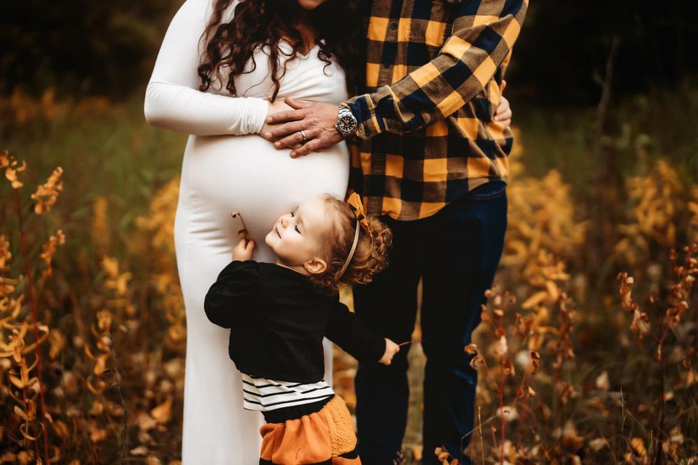 Maternity photography session on the Flathead River in Kalispell, Montana by family and maternity photographer, Valerie Clement Photography 