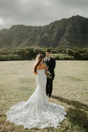 Intimate Hawaii Wedding at Kualoa Ranch — Sarah Doucet Photography