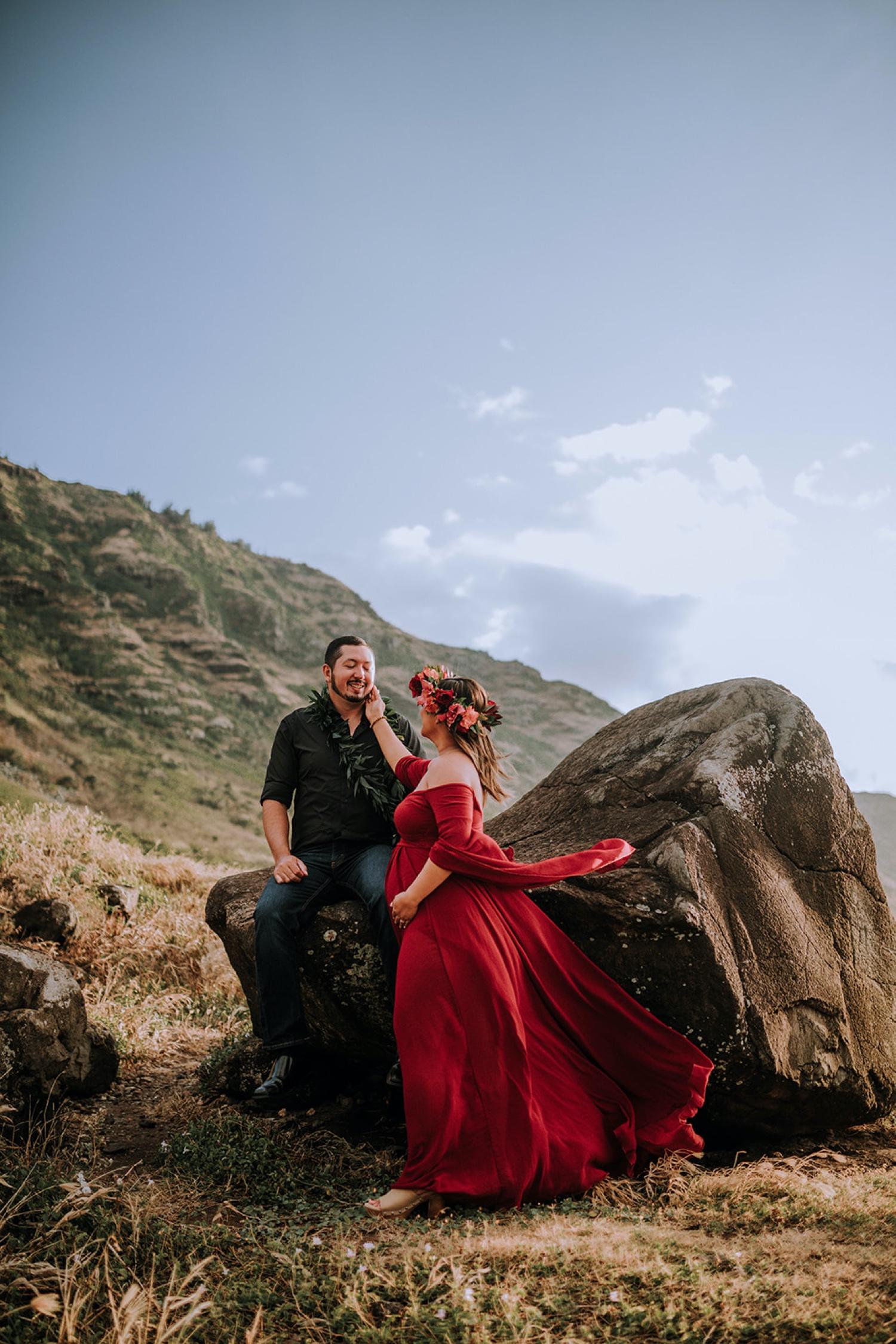 red dress maternity photoshoot Gorgeous Mom Rocks Red in Maternity Photoshoot