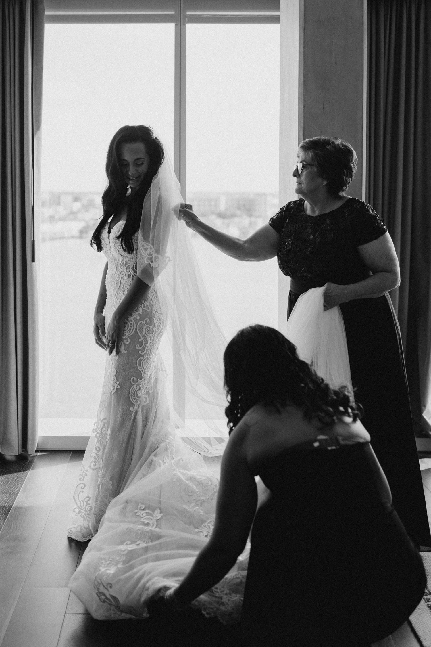 Black Tie Garden Wedding At Washington Mill Dye House || Renee & Jason