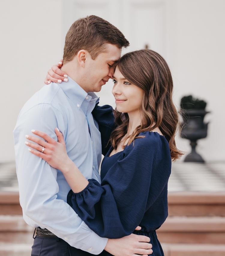 Leesburg, Morven Park - Maternity Session - Rachel Yearick Photography